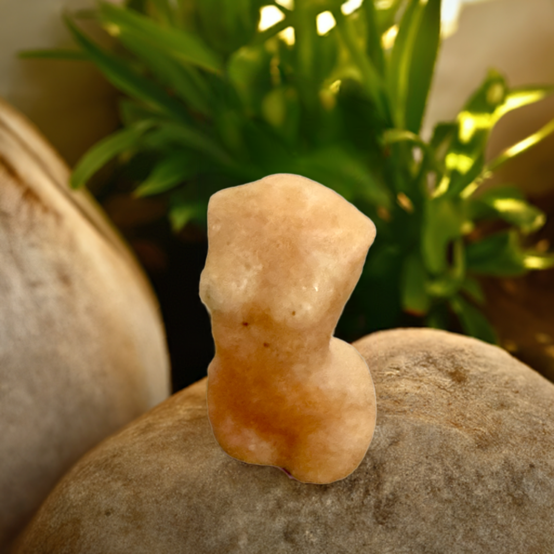 Sunstone Feminine Torso Carving